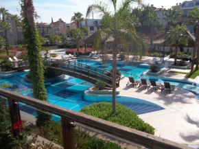 Tropical Gardens 2 Bed 2nd Floor Home